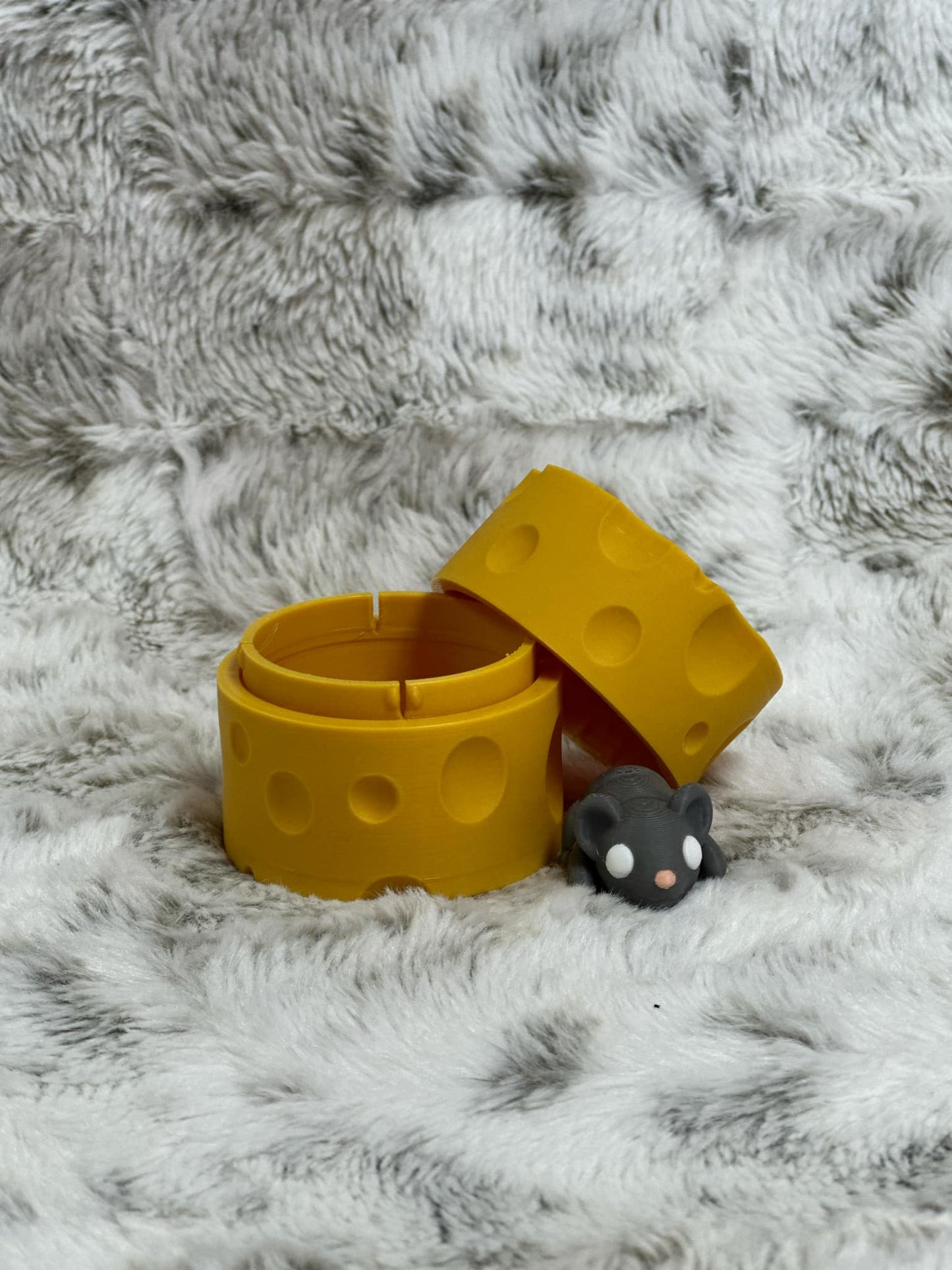 Cheese Container w/ Mouse