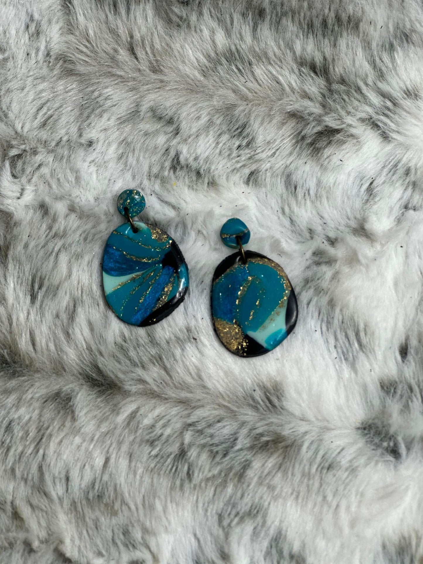 Blue & Gold Swirl Pebbles