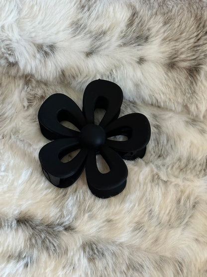 NEW Daisy Claw Clip