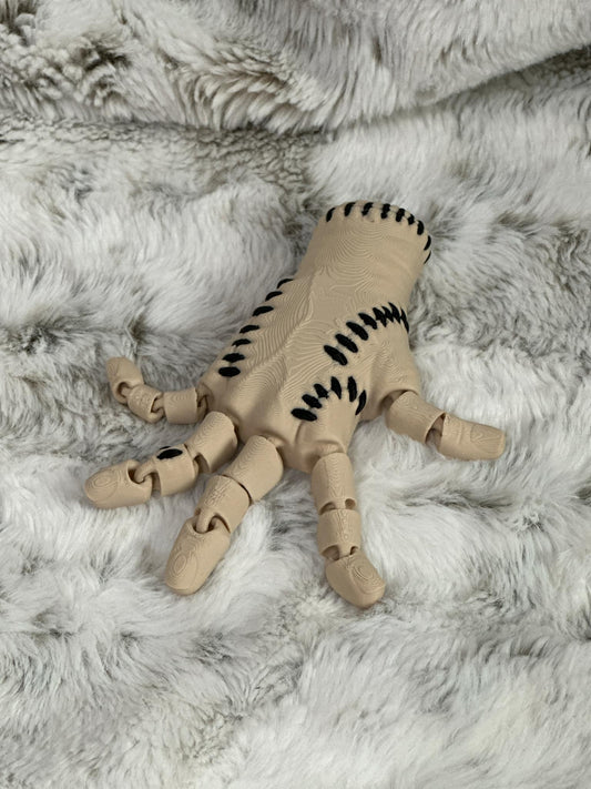 Stitchy Hand Flexy Fidget